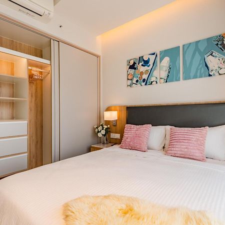 Luxury 2 Or 3Br Apartment In Dist 1 N Pool, Gym, Airport Pickup Хошимин Екстериор снимка